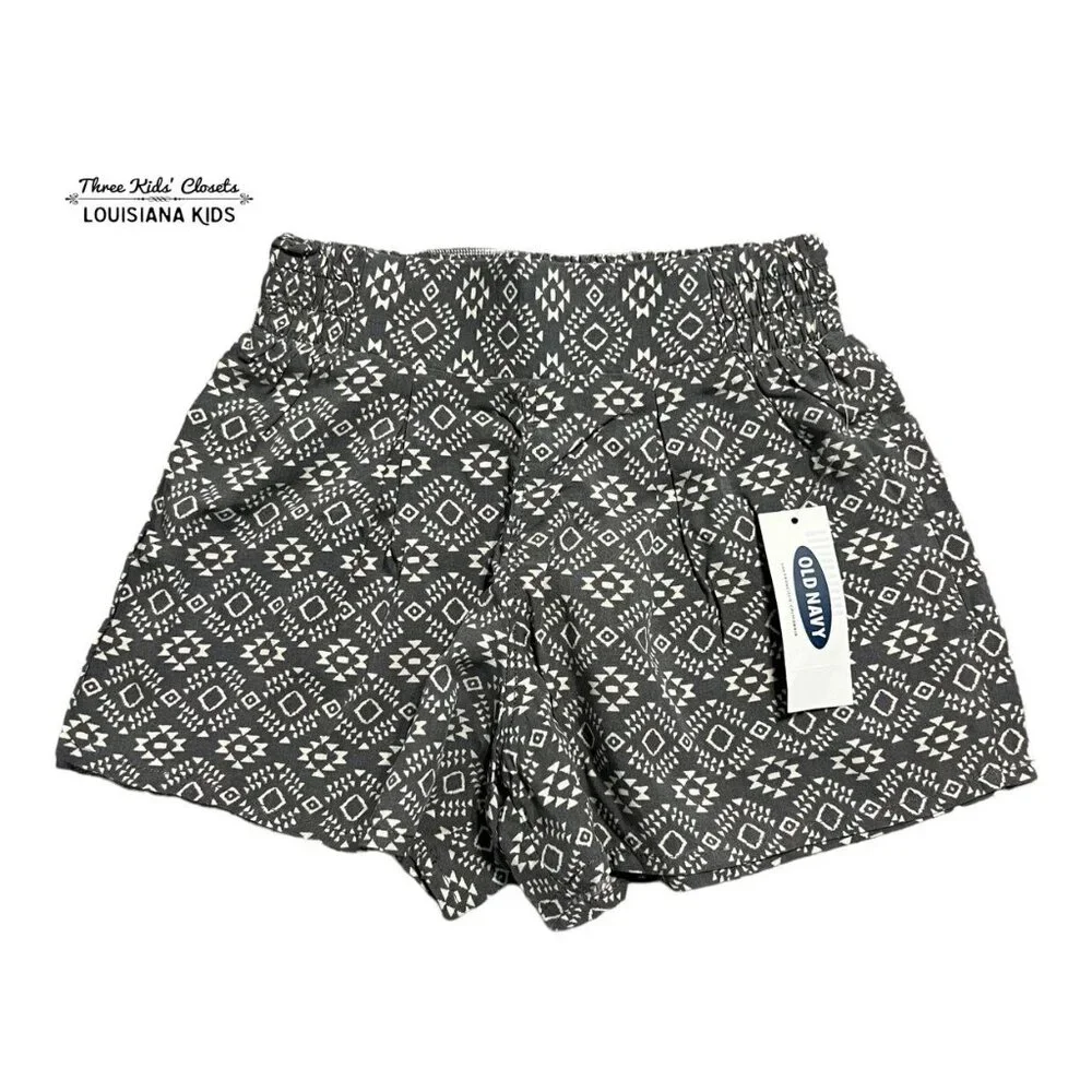 NEW Old Navy 3T Grey Geometric Print Shorts